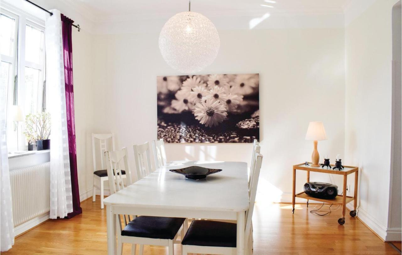 Amazing Apartment In Ystad With Kitchen Екстериор снимка